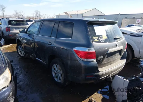 2012 Toyota Highlander Base V6 from USA, damaged, VIN 5TDBK3EH5CS170097